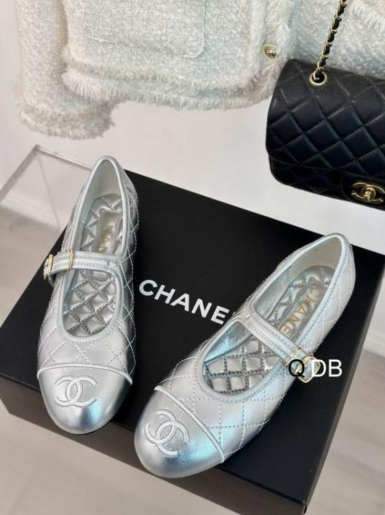 Picture of Chanel Shoes _SKUChanelsz35-40DB05212593